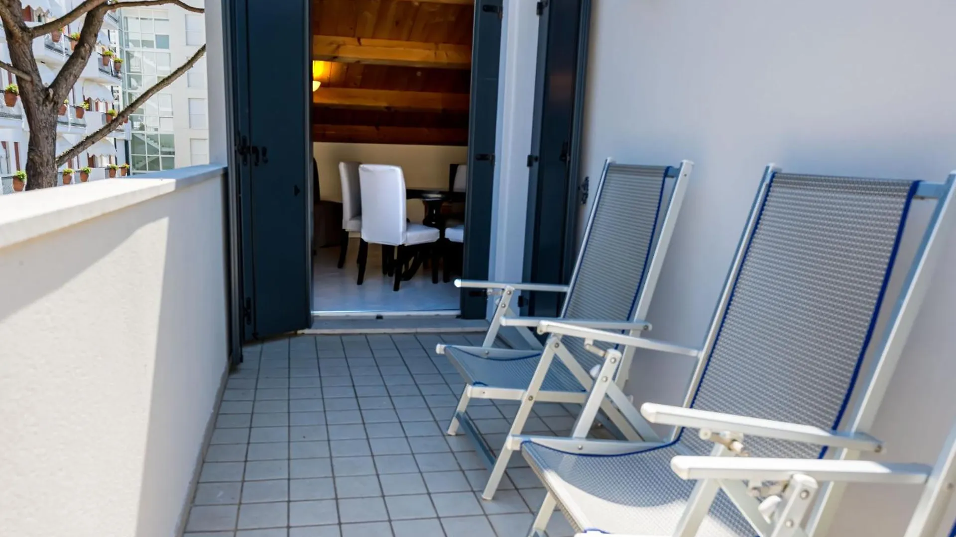 Villa Oleandro Family Apartments-Leresidenzedijesolo Lido di Jesolo